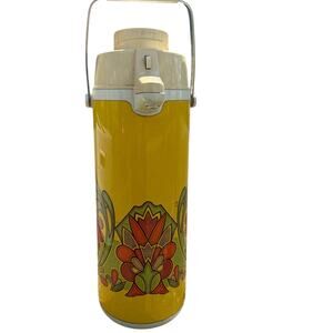 vintage 1970s Peacock Vacuum Co Kujaku portable drink dispenser, made in Japan.